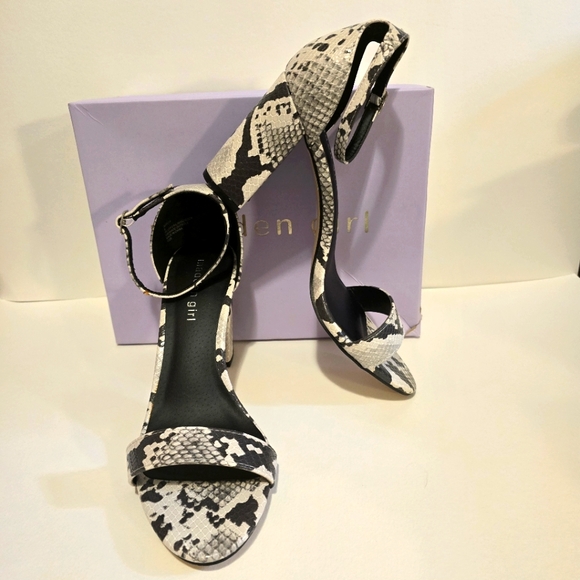 Madden Girl Shoes - MADDEN GIRL Snake Skin Animal Print Block Heel Open Toe Sandals Size 9M